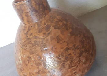 Dzbanek ceramiczny ręcznie wykonany. Dzbanek ceramiczny ręcznie wykonany.