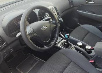 Sprzedam HYUNDAI i30 CW FD 1.6CRDi 85kw/116KM 2010r 197000 km