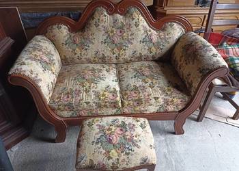 Sofa antyczna 2-osobowa + hocker