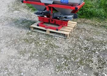 rozsiewacz dwutalerzowy Grass rol 600-800 litrów