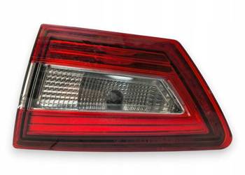 LAMPA PRAWA Renault Clio IV TYLNIA TYLNA prawy tył W KLAPE ŁADNA 265505796R