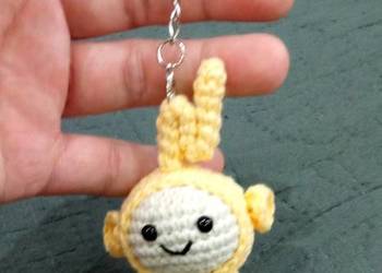 Laa-Laa wykonana na szydełku, brelok, zawieszka
