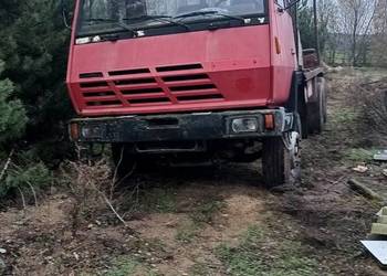 Samochód do drewna przyczepa