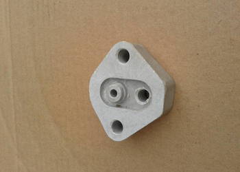 Izolator pompy paliwa Fiat 126p,CC.