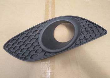 Opel Zafira B kratka zderzaka prawa 13247323