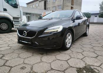 Świeżo sprowadzone V40 Diesel 2017 rok