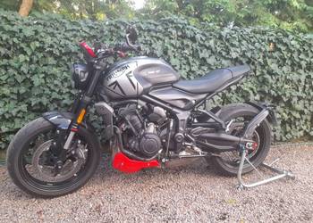 Triumph Trident 660