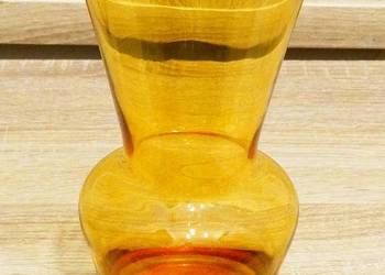 Wazon szklany w kolorze miodowym, Huta Laura Siemianowice Śląskie retro PRL