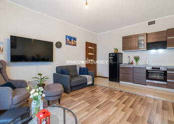 Sprzedam mieszkanie 48.7m2 2 pokoje Kraków Bosacka