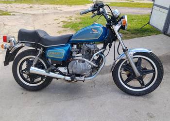 Honda CM 400