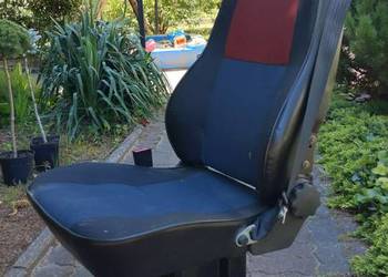 Fotele pasażerów bus Renault Master 3 i inne - 4 sztuki, 3 punktowe pasy re