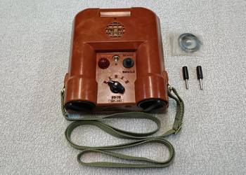 PRL Sygnalizator promieniowania RS-70 Bakelit. Stan bardzo dobry.