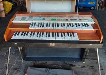 Sprzedam organy UNITRA B2