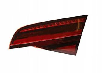 Audi A8 / S8 D4 15‑17 Lampa tylna wewnętrzna prawa FARBA (dynamiczny kierun