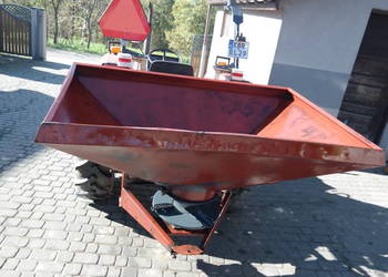 Rozsiewacz nawozów Rozsiewacz nawozów