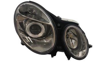Mercedes Klasy E W211 03.2002-06.2006 Reflektor / Lampa przednia prawa