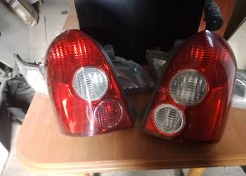 Lampy tylne Mazda 323 lift
