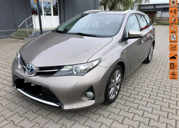 Toyota Auris 1.8 Hybryda, Klimatronic, Stan bdb II (2012-)