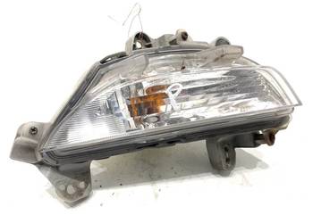 KIERUNKOWSKAZ PRAWY PRZÓD MAZDA 3 BM