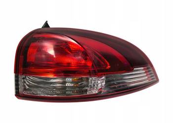 LAMPA PRAWA Renault Clio IV kombi tylna tylnia prawy tył 265507408R