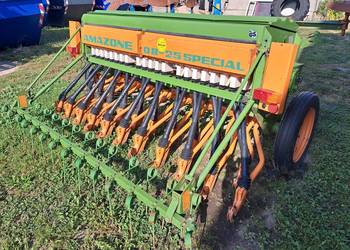 Siewnik AMAZONE D8 SPECJAL TYP 25 bardzo ładny  z Niemiec