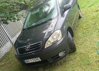 Sprzedam Toyota awensis Verso 2.0D uszkodzony silnik