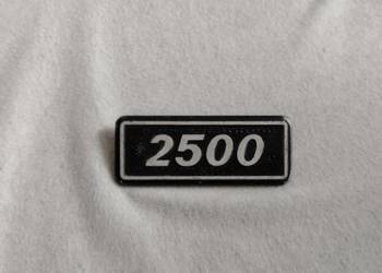 Logo emblemat znaczek 2500 aluminium