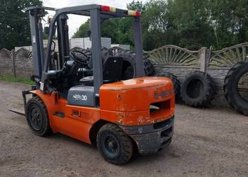 Wózek widłowy HELI typ 30 CPCD30W8 Isuzu wysokość podnoszenia 3,5m # 3tony