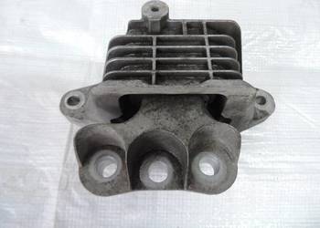 Poduszka łapa silnika Opel Insignia B 2,0 CDTI 84254938