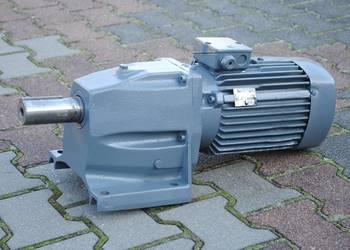 Motoreduktor 4kw. 125obr./min.. FIRMY VEM