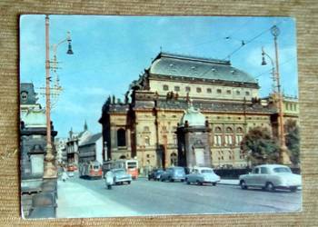 PRAGA - WIDOK NA TEATR NARODOWY