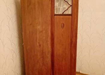 Szafa drewno stara w bardzo dobrym stanie