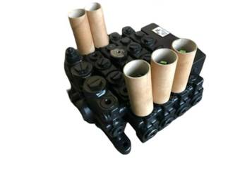 JCB 401/B0744 rozdzielacz hydrauliczny do JCB TM180, JCB TM220