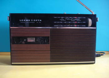 Radiomagnetofon LOEWE-OPTA TC-79