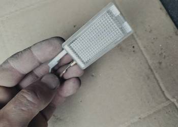 GOLF II 2 JETTA 2 LAMPKA OŚWIETLENIE BAGAŻNIKA