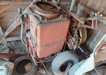 Opryskiwacz podwieszane