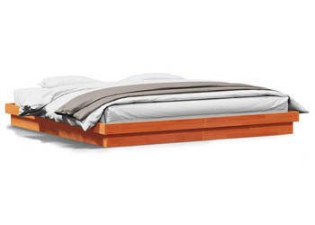 Rama łóżka z LED woskowy brąz lite drewno sosnowe 180x200 cm WM-844417