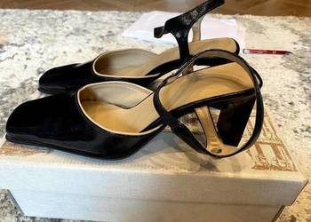 Czarne czółenka w bardzo dobrym stanie