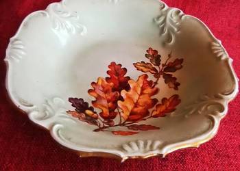 PATERA zielona, Haandmaled. Żołędzie. Biała porcelana z r