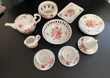 Serwis porcelanowy - A. Warnecke Ostfriesische Rose Handgema