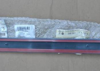 8E0853963 GRU Audi A4 B6, A4 B7, Seat Exeo listwa drzwi lewy tył