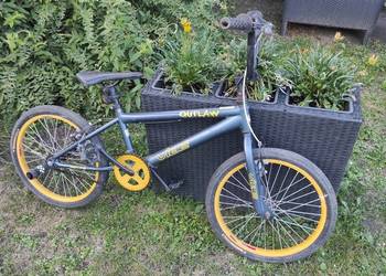 Sprzedam używany rower typu bmx na kołach 20 cali