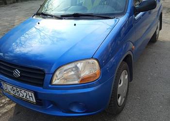 Suzuki Ignis 2002.