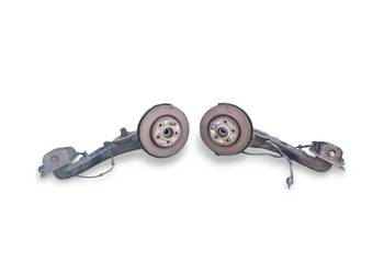 4X4 ZWROTNICA PIASTA TYŁ L/P AUDI TT A3 S3 8L GOLF 4 1J0505228D 1J0505227D