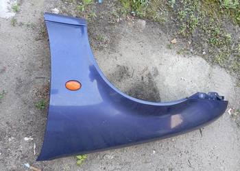 Błotnik przedni Ford Fiesta MK4