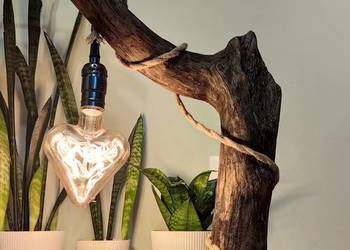 Drewniana lampka handmade