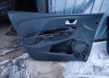 Renault Clio 4 lewy boczek drzwi