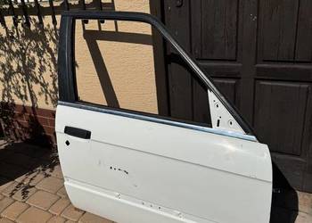 Drzwi BMW E30 sedan prawe przód tył 4D