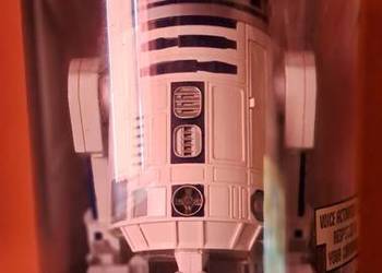 Duży droid R2 D2 - Star Wars