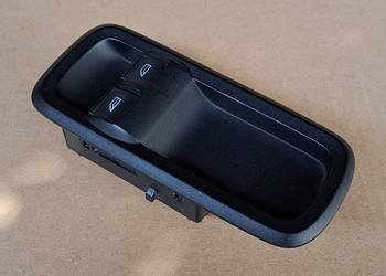 PRZEŁĄCZNIK SZYB LEWY PRZÓD FORD FIESTA MK7 8A6T14A132AC